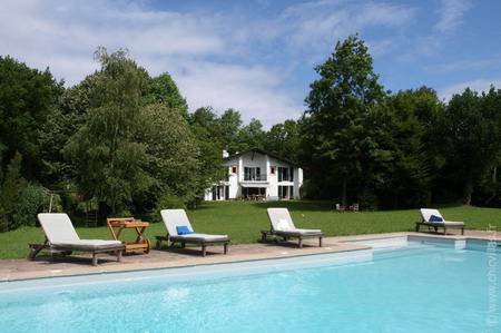 Berdeana 10 - Location villa de luxe avec piscine chauffée au Pays Basques